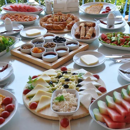 Lacivert Boutique Hotel 4*