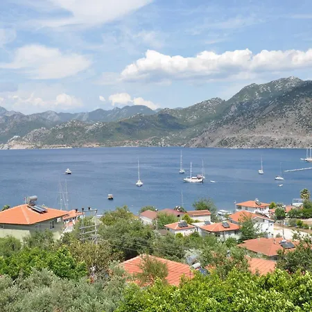 Lacivert Boutique Hotel 4*