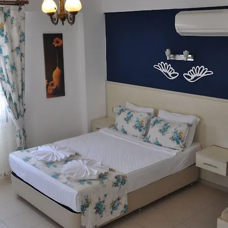 Lacivert Boutique Hotel