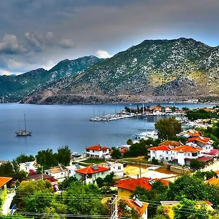 Lacivert Boutique Hotel 4*